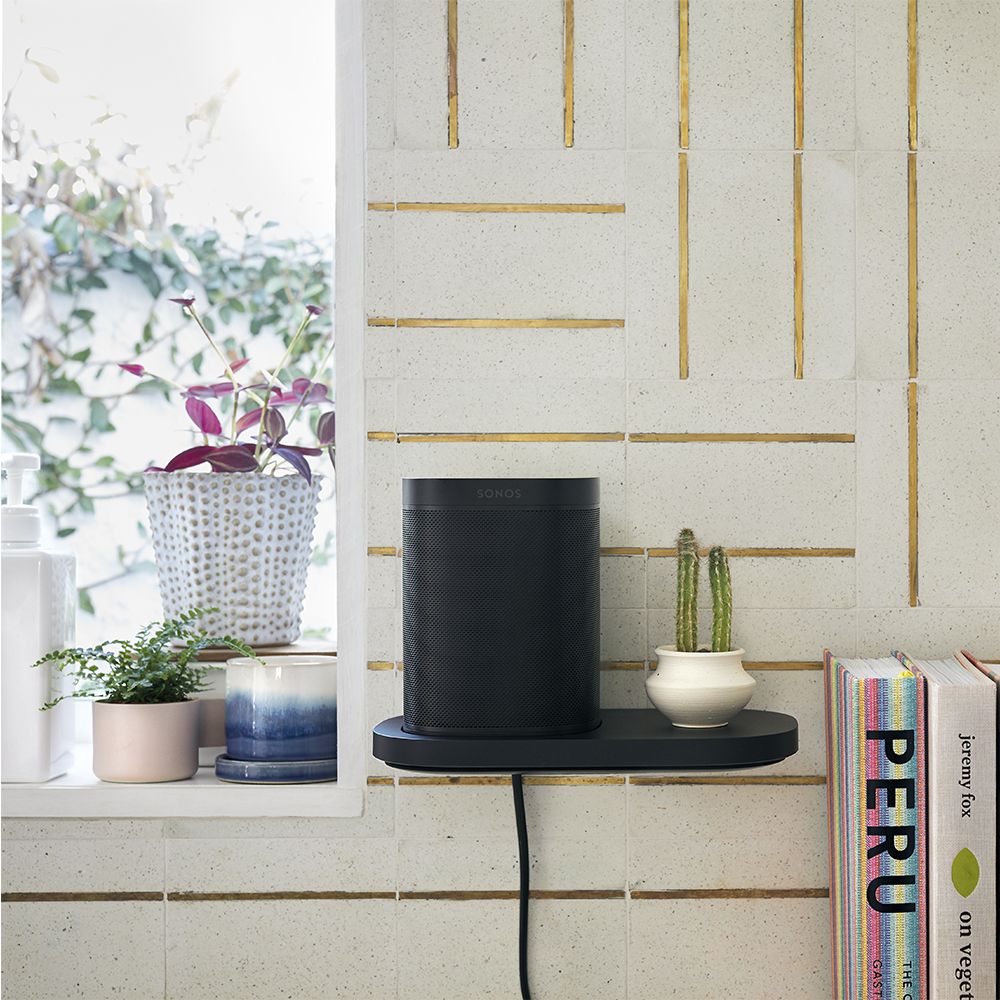 TechNet-sonos-soundsysteme-Accessories_Shelf-Black-Lifestyle_Shot-Kitchen